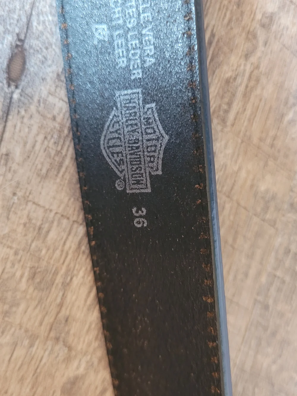 Black Size 36 Leather Harley-Davidson Belt Silver Buckle Crest 2007